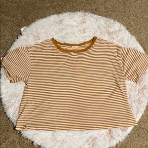Garage size medium striped crop top